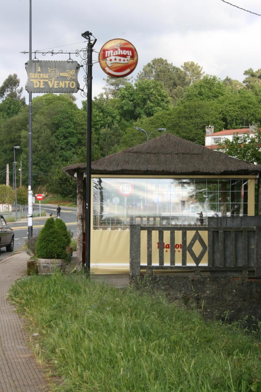 A Taberna De Vento Hotell Lalín Exteriör bild