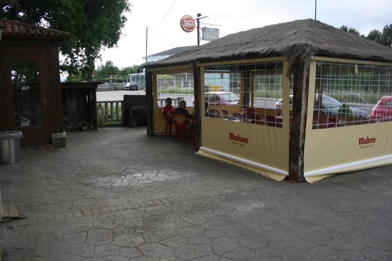 A Taberna De Vento Hotell Lalín Exteriör bild